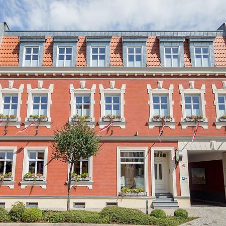 Tangermünde Aragon - Hotel - Garni المظهر الخارجي الصورة