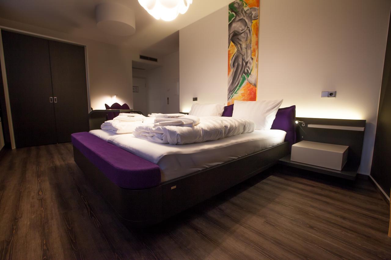 Tangermünde Aragon - Hotel - Garni المظهر الخارجي الصورة