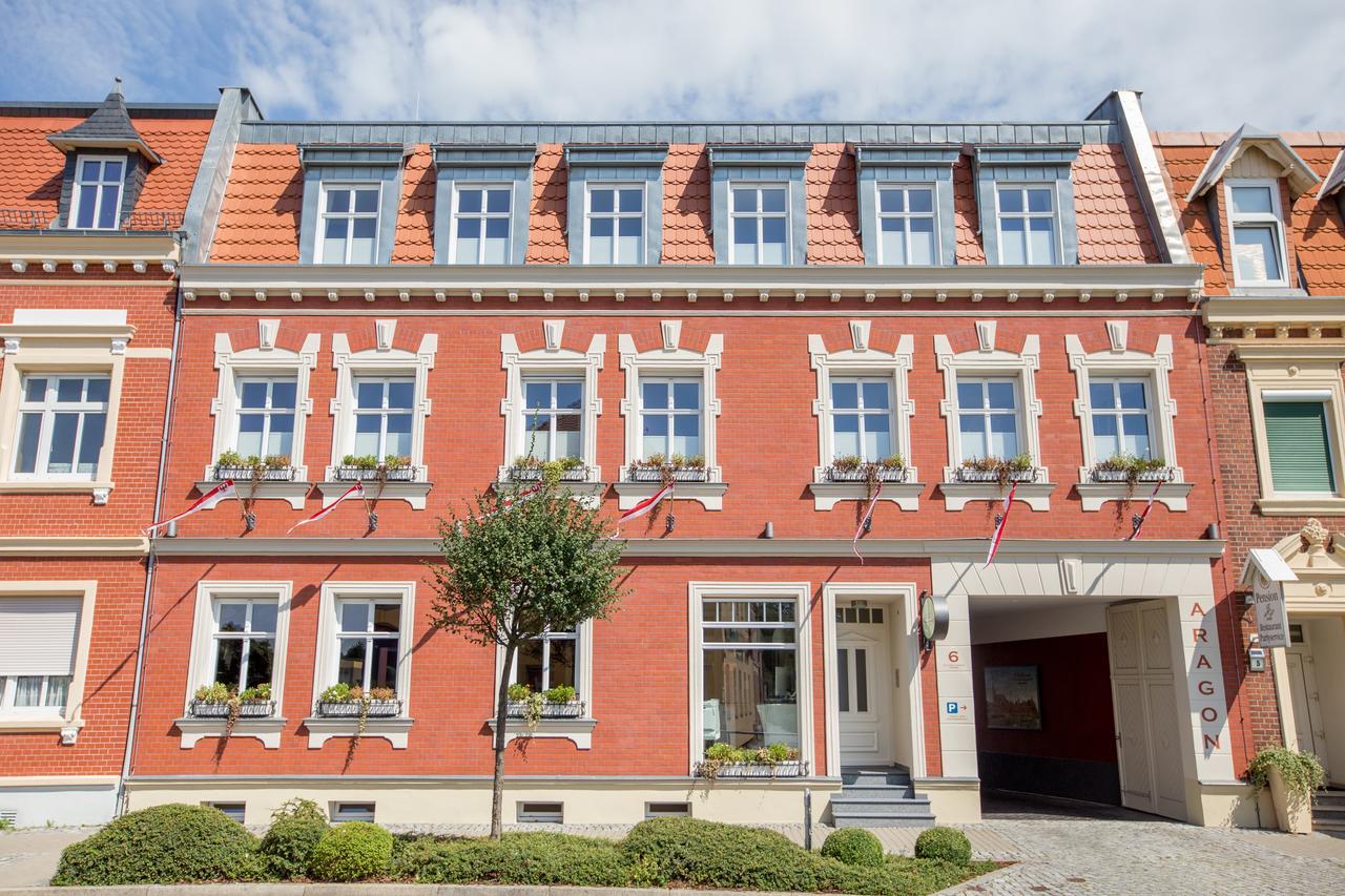 Tangermünde Aragon - Hotel - Garni المظهر الخارجي الصورة